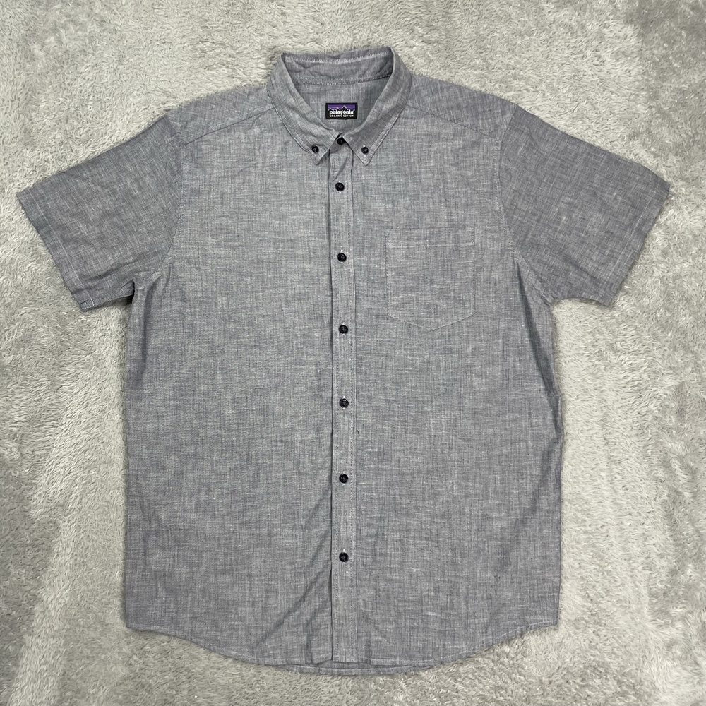 Patagonia Shirt Men Large* Gray Chambray Short Sleeve Button Down Organic Casual